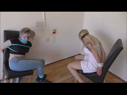 ❤️ Ferslave / fêstbûn en gagged / famke yn need Pornofideo op fy.com-porn-zog.ru ☑